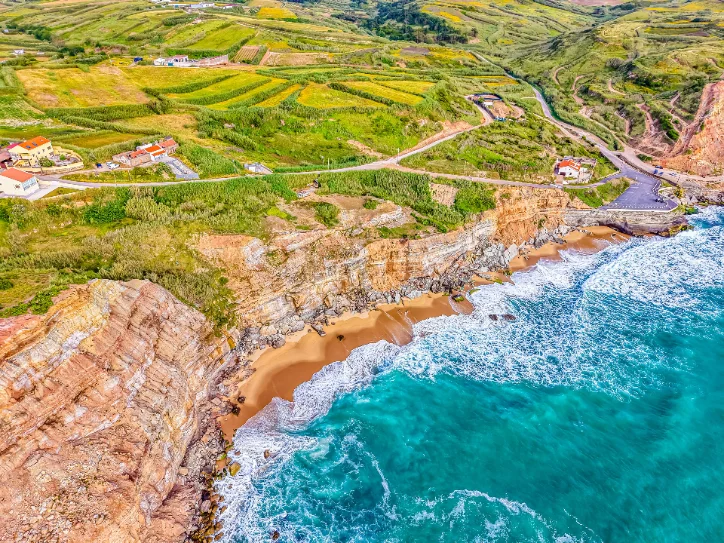 Moradia T4 com vista mar na Praia da Assenta, São Pedro da Cadeira
